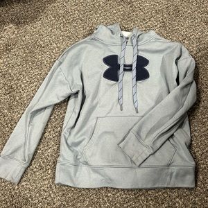 UNDER ARMOUR size M